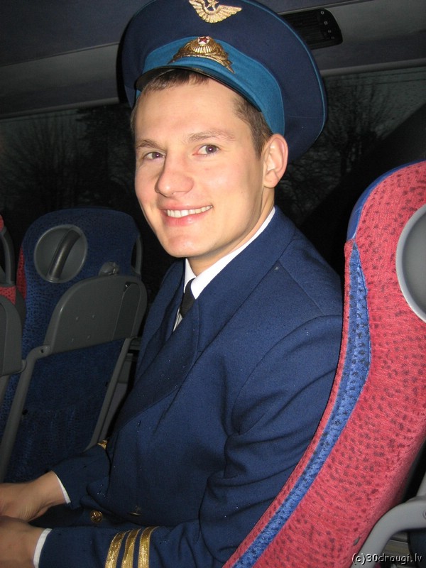 jaungac200838.jpg