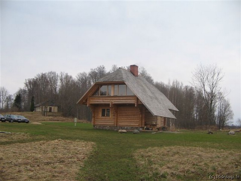 udzas-dzimen200503.jpg