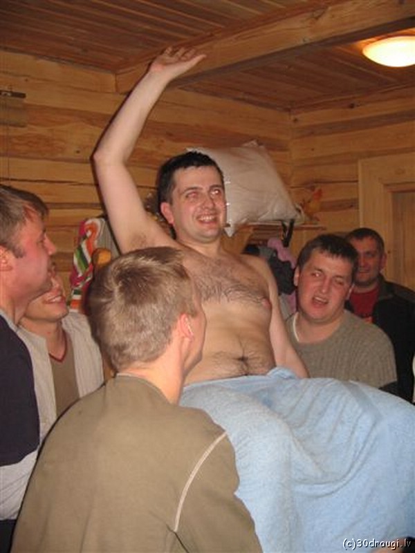 udzas-dzimen200510.jpg