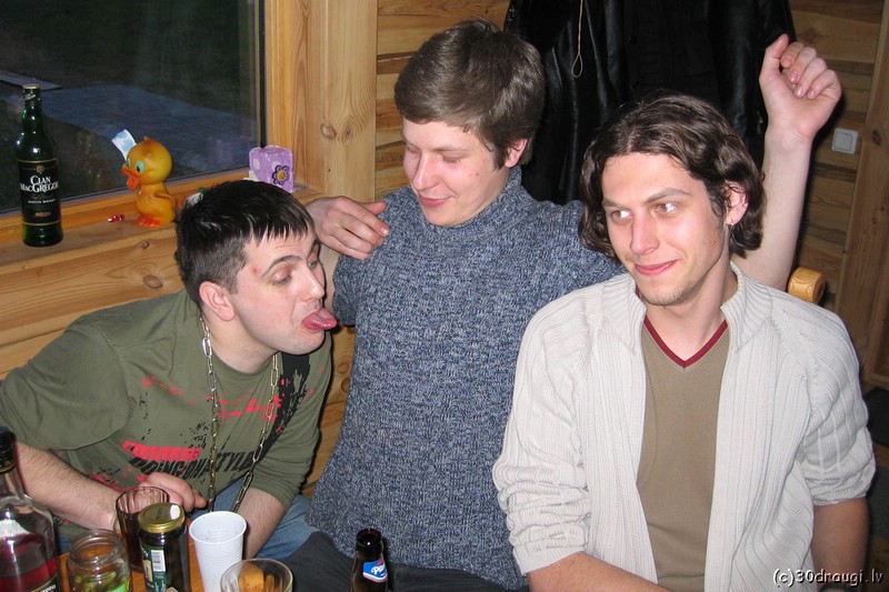 udzas-dzimen200526.jpg