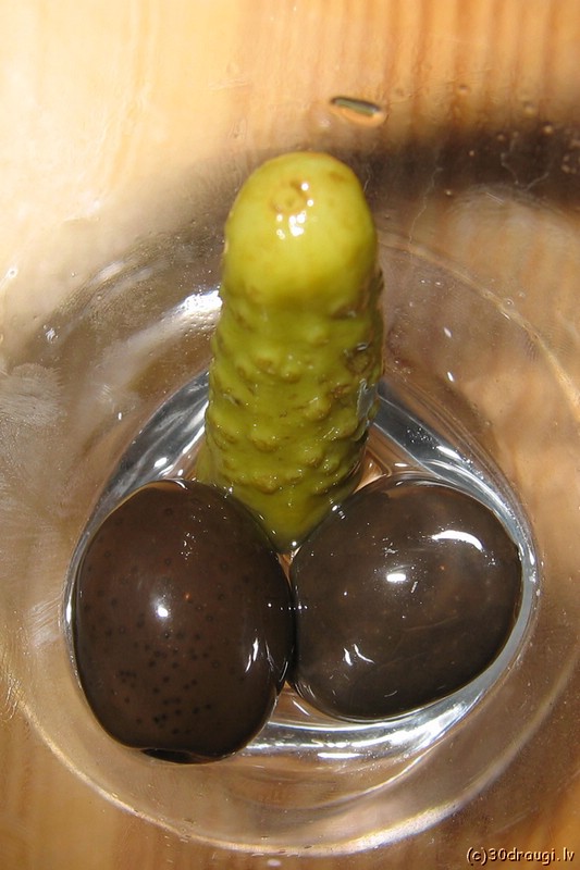 udzas-dzimen200529.jpg