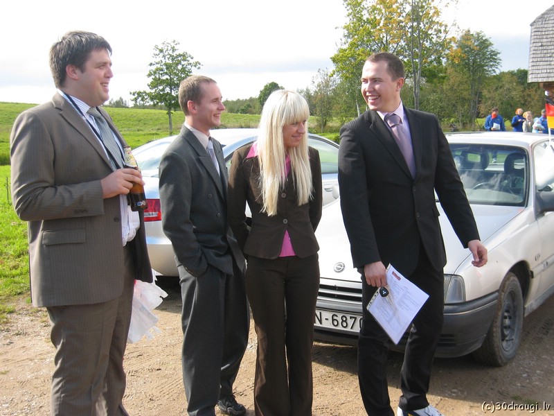 pk20074.jpg